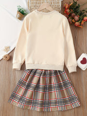 Girls Bear And Letter Patched Sweatshirt Top & Plaid Skirt Set