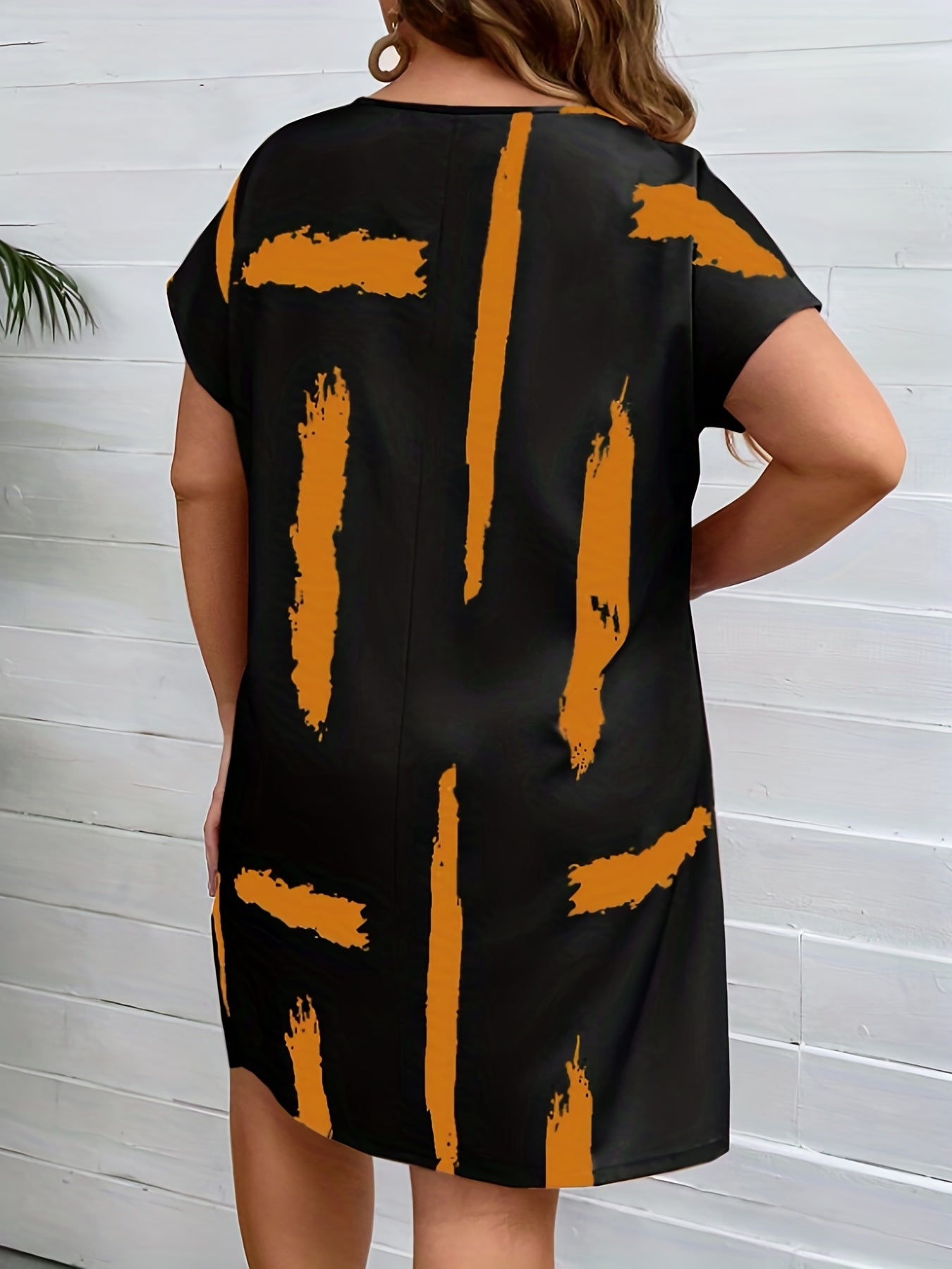  Brush Print Cut Out Bat Sleeve Tee Dress