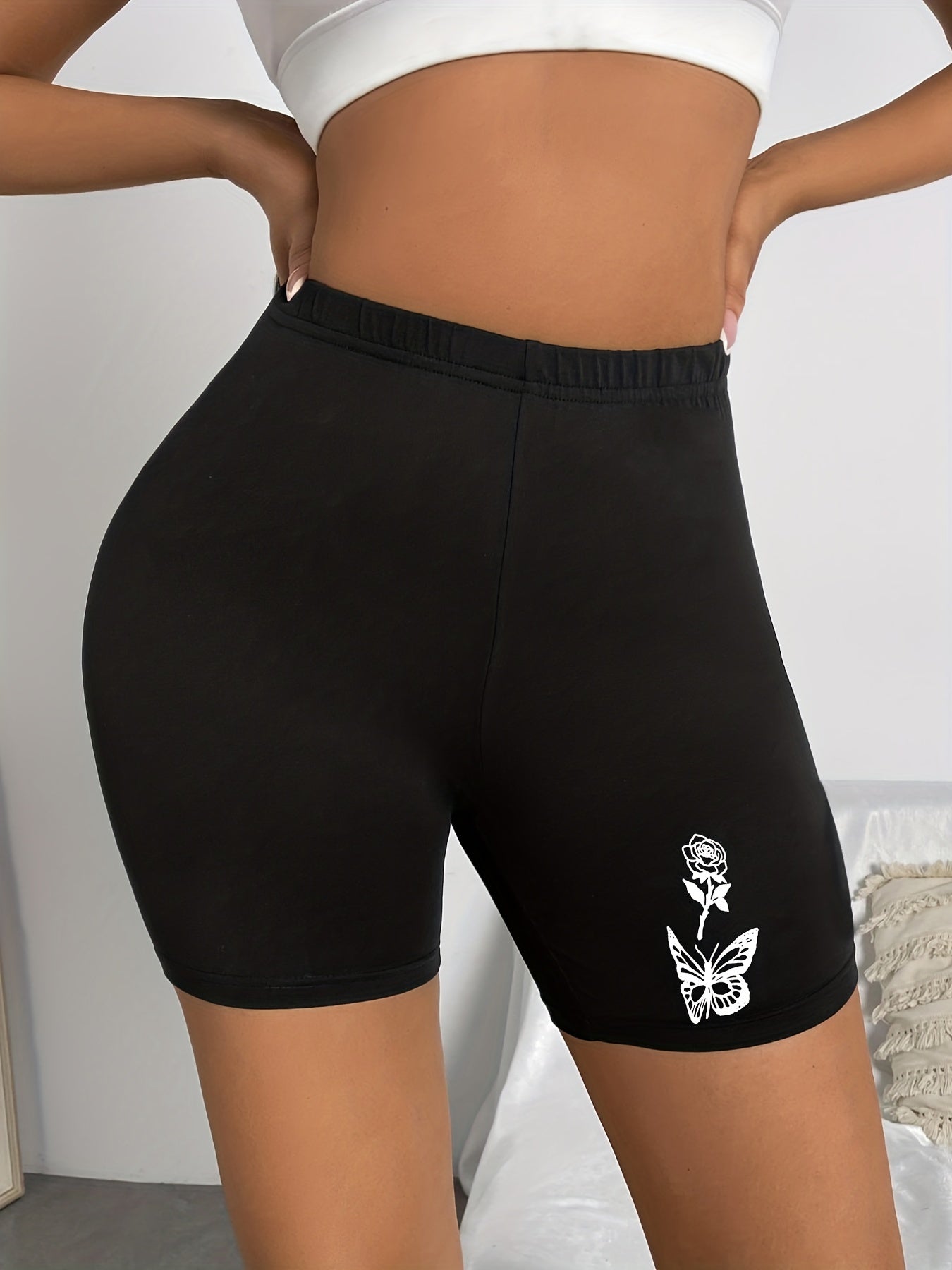Butterfly & Flower Print Casual Workout Slim Shorts