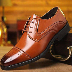 Men Ombre Perforated Lace up Oxford Shoes Non Slip Formal Shoes