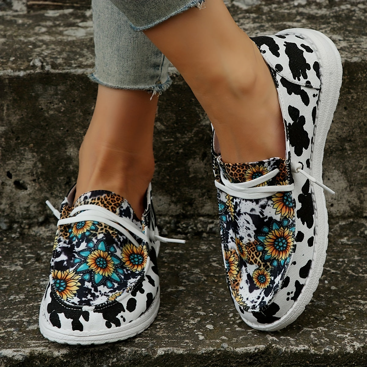 Women's Cow & Leopard Printed Lace Up Flat Canvas Shoes