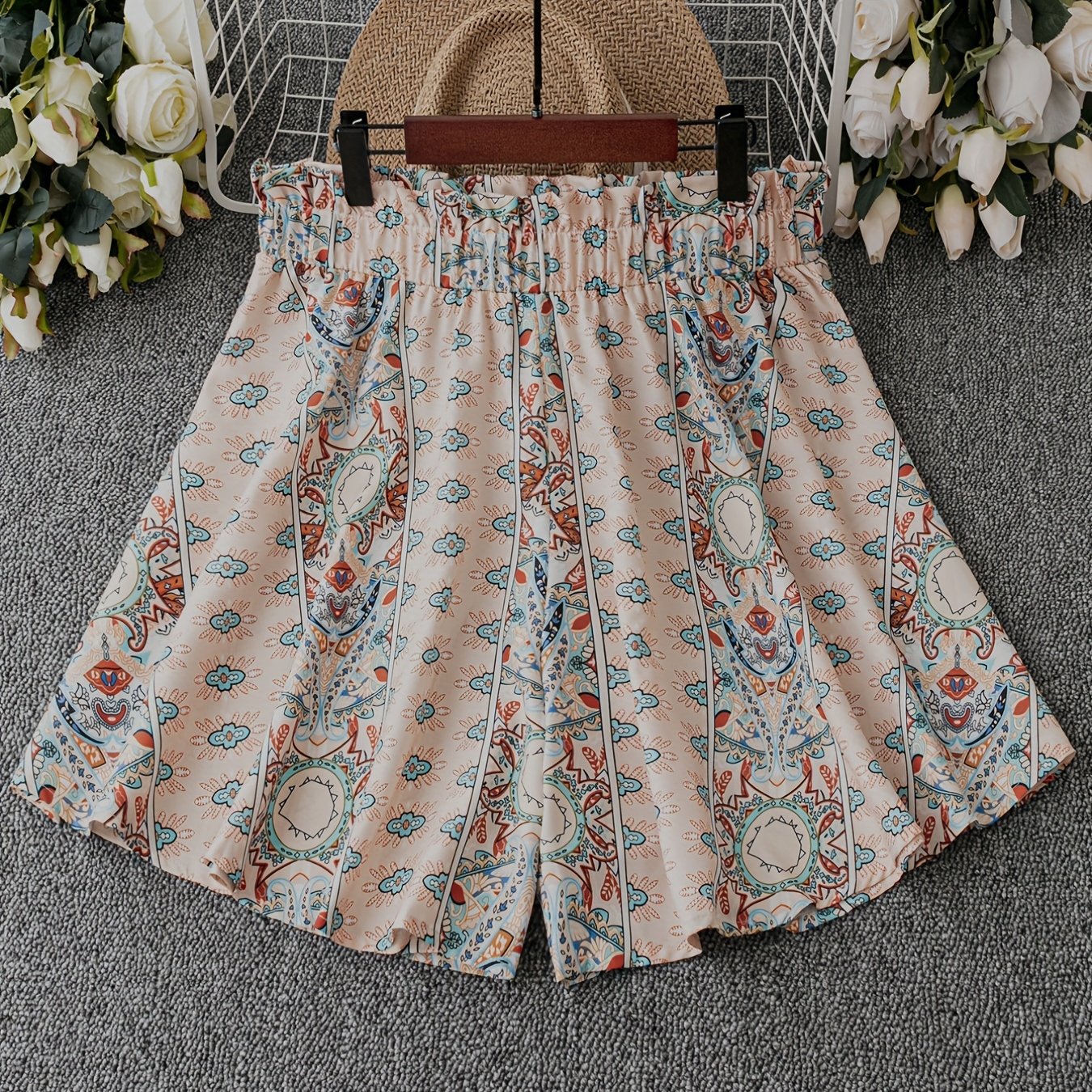  Allover Floral Print High Rise Elastic Loose Shorts