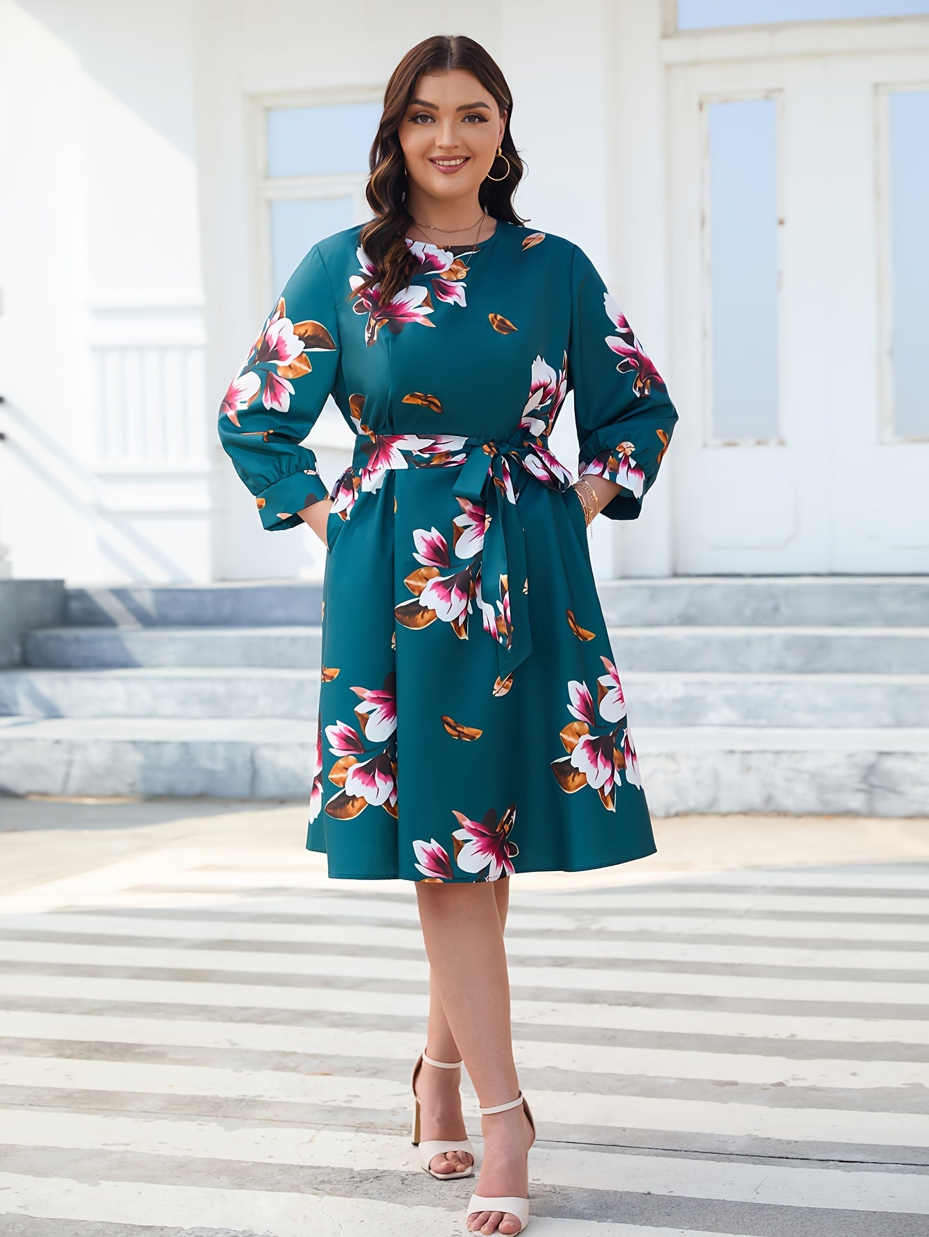  Floral Print Lantern Sleeve Dress