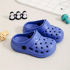 Boy's Solid Clogs Garden Shoes Lightweight Sandals All Seasons