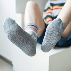 4-Pair Striped Sports Socks for Women Comfortable Mid Tube Stockings