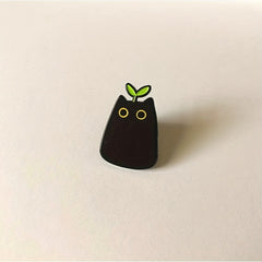 Aluminum Grass on Cat's Head Enamel Pin