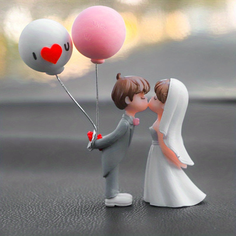 Car Couple Ornaments Kiss Couple Car Interior Decoration