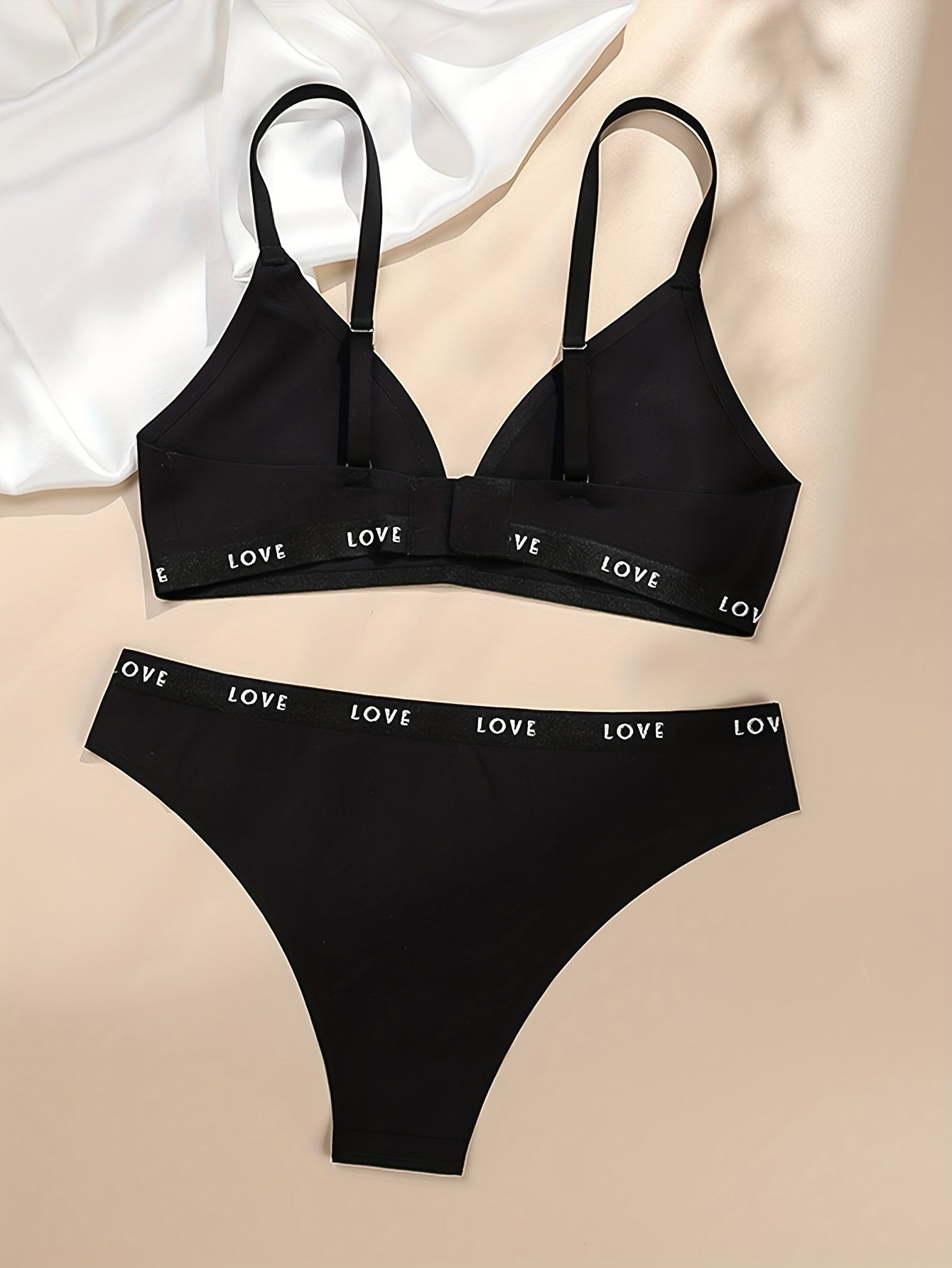 Letter Print Bra & Panties Set Women's Lingerie