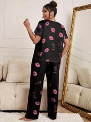  Kiss & Letter Print Tee & Pants Set