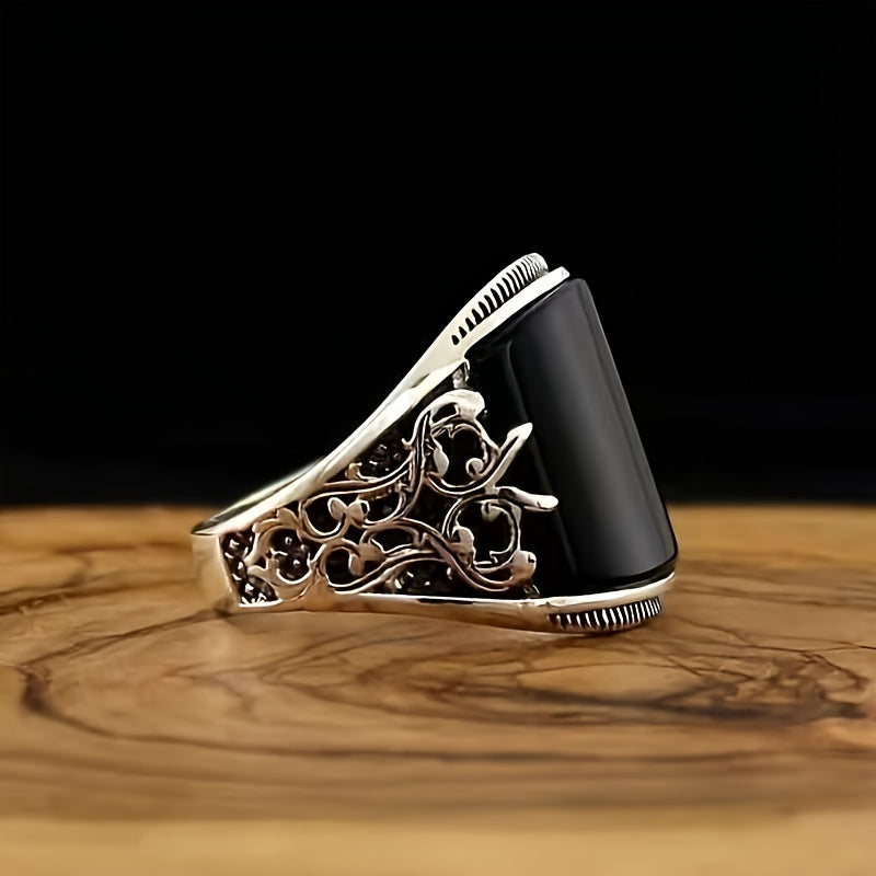Vintage Men's Totem Ring with Oil Drop Carving