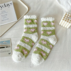 6 Pairs Heart & Stripe Pattern Plush Socks Soft Mid Tube Women's Stockings