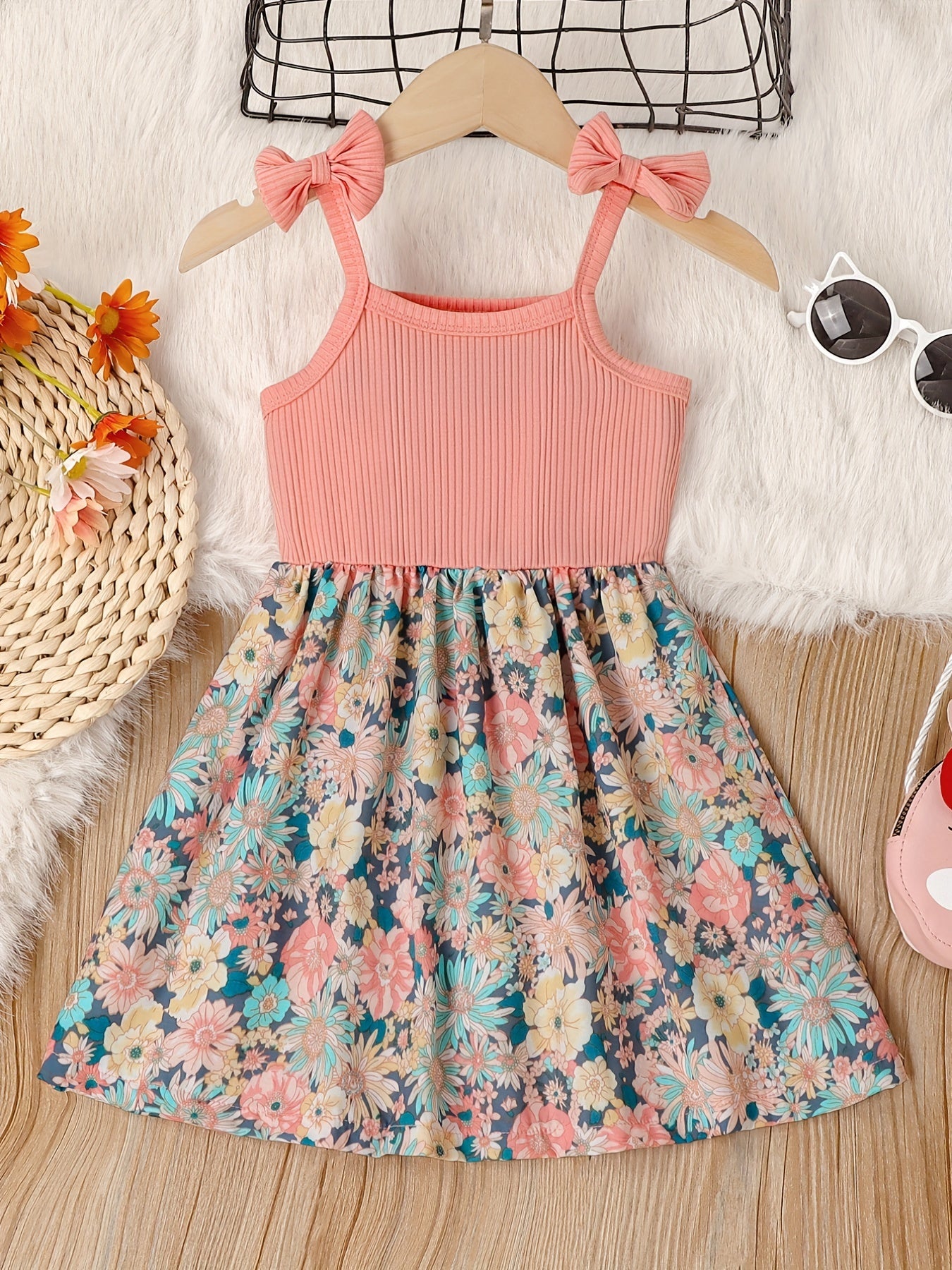 Girl's Butterfly Bow Tie Shoulder Splicing Flower Pattern Suspender Dress