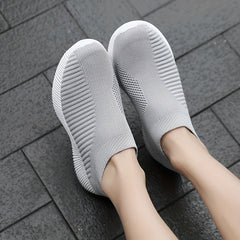 Women's Lightweight Mesh Walking Shoes Comfortable Sneakers
