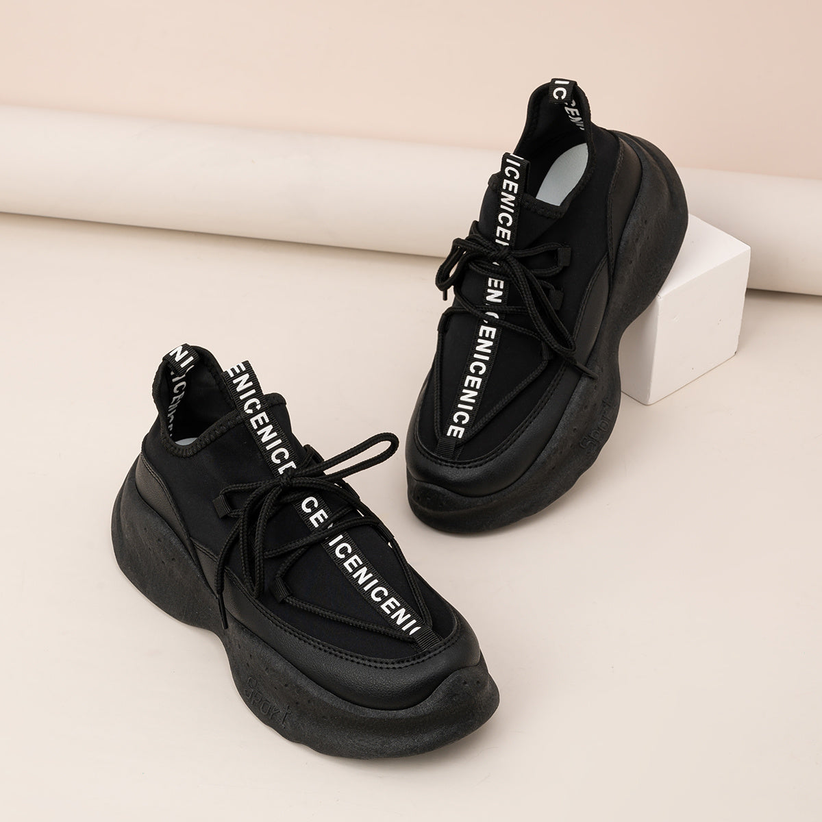 Thick Sole Chunky Shoes Letter Lace up Sneakers Women's Footwear