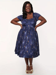  Women's Galaxy Print Cap Sleeve Stretch Pleated Dress