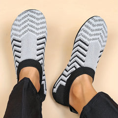 Men's Knit Slip-On Sneakers No Tie Lace Outdoor Walking Shoes