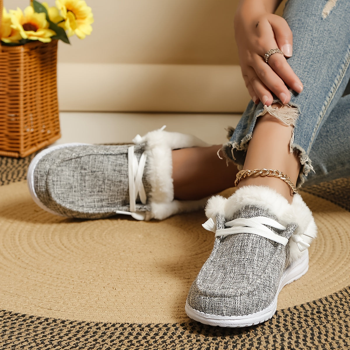 Women's Lightweight Non-slip Sneakers Comfortable Low Top Sport Shoes