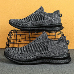 Men's Lightweight Slip On Casual Shoes For Traveling