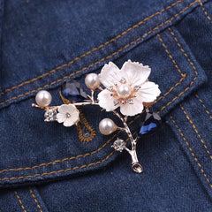 Men's Plum Blossom Pearl Crystal Brooch Charm