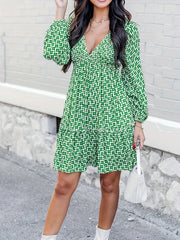  Floral Print Long Sleeve Smock Dress