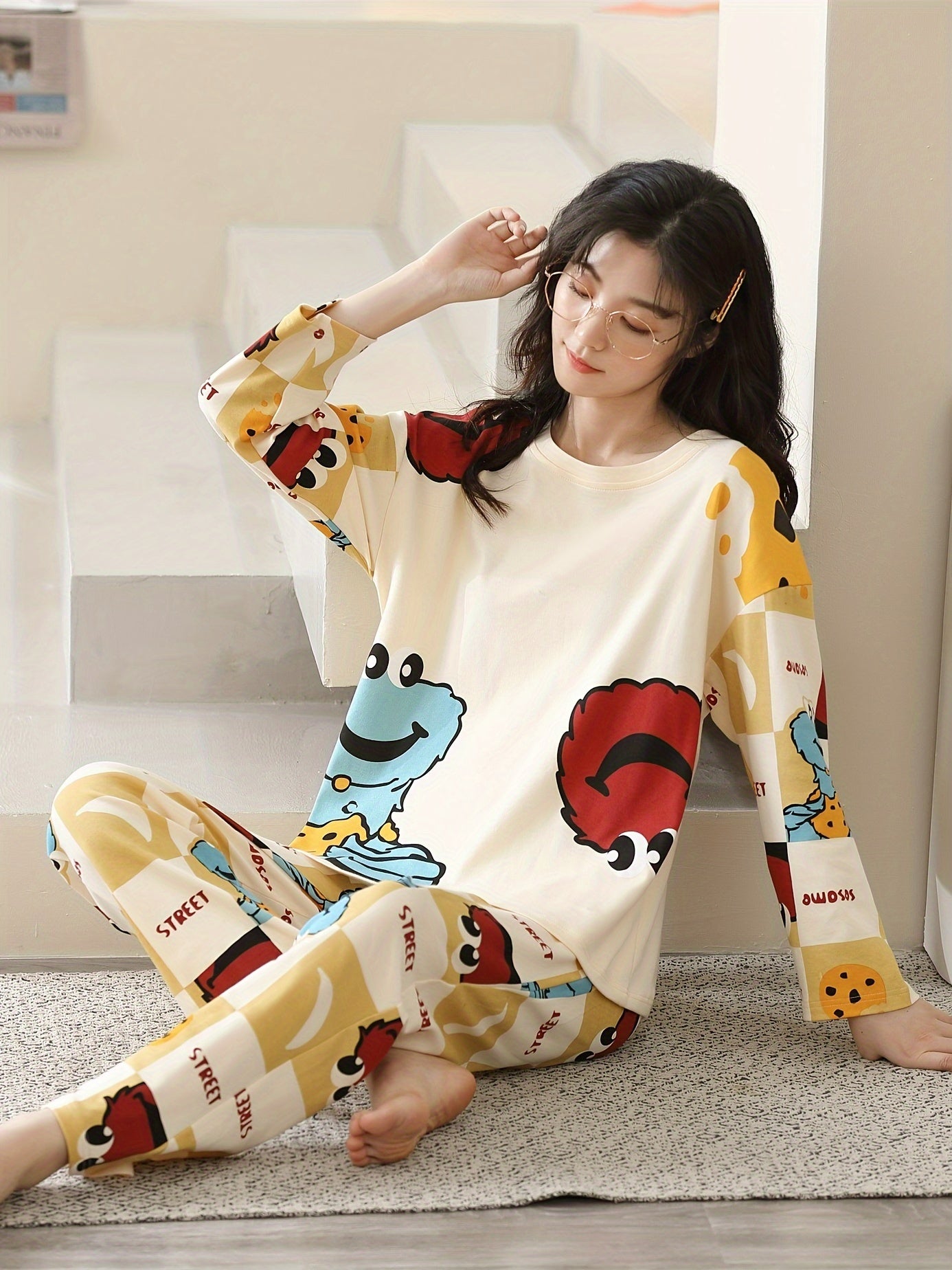 Cartoon Print Pajama Set Women's Sleepwear
