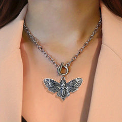 Gothic Skull Moth Pendant Necklace Party Jewelry Women Girls