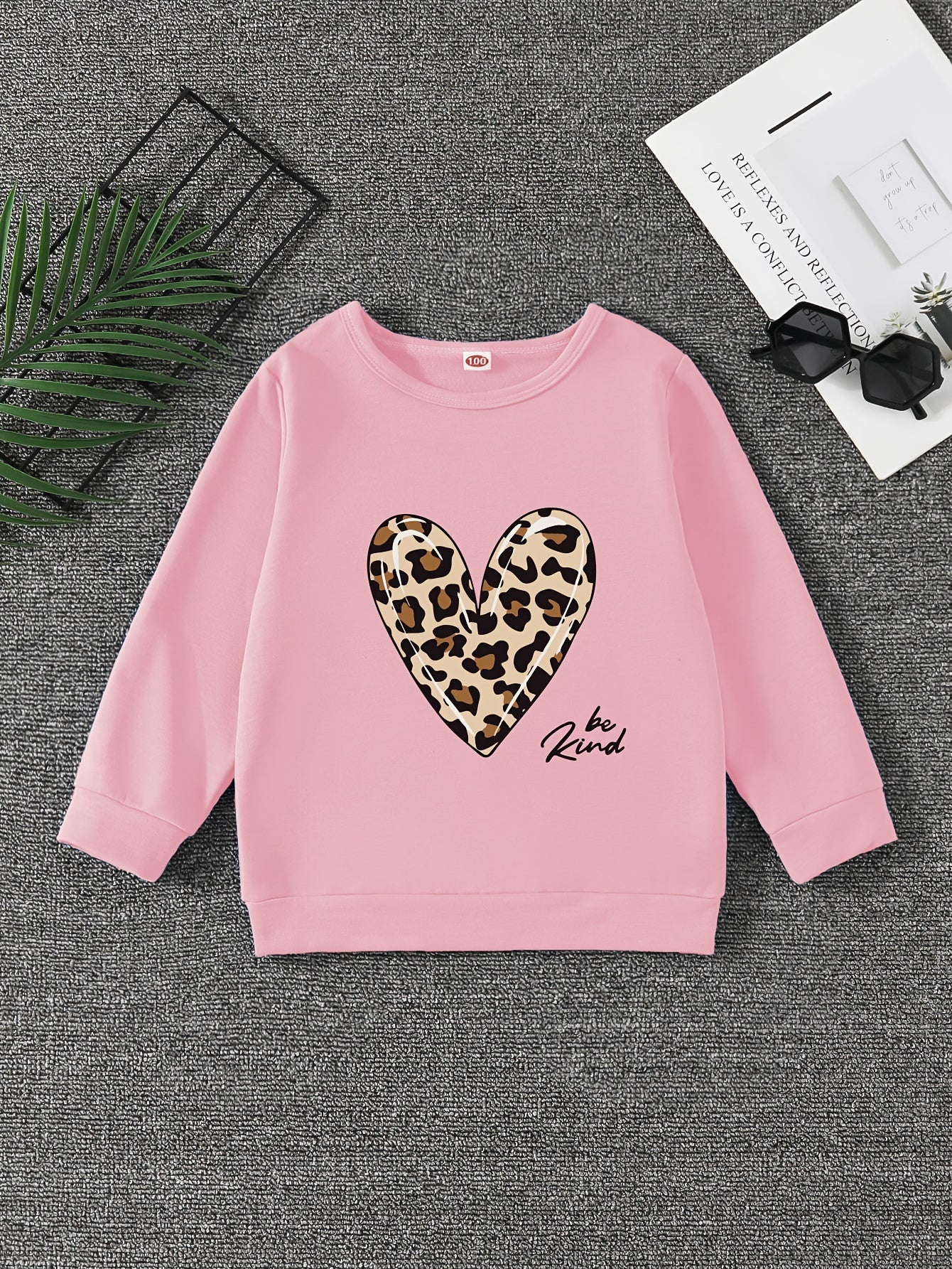 Leopard Heart Graphic Round Neck Pullover For Girls