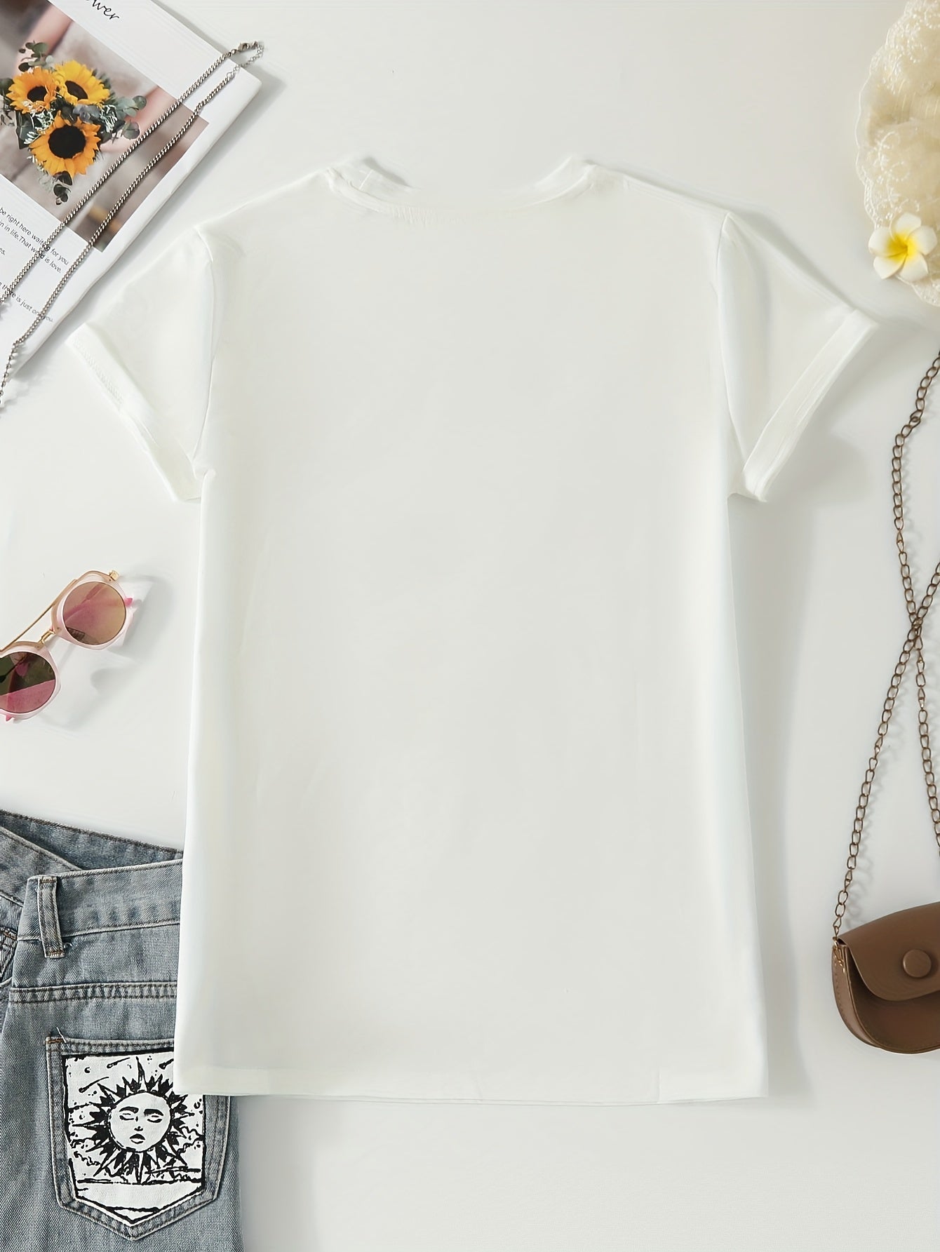Women's Casual Letter Printed Short Sleeved Loose Fitting T shirt