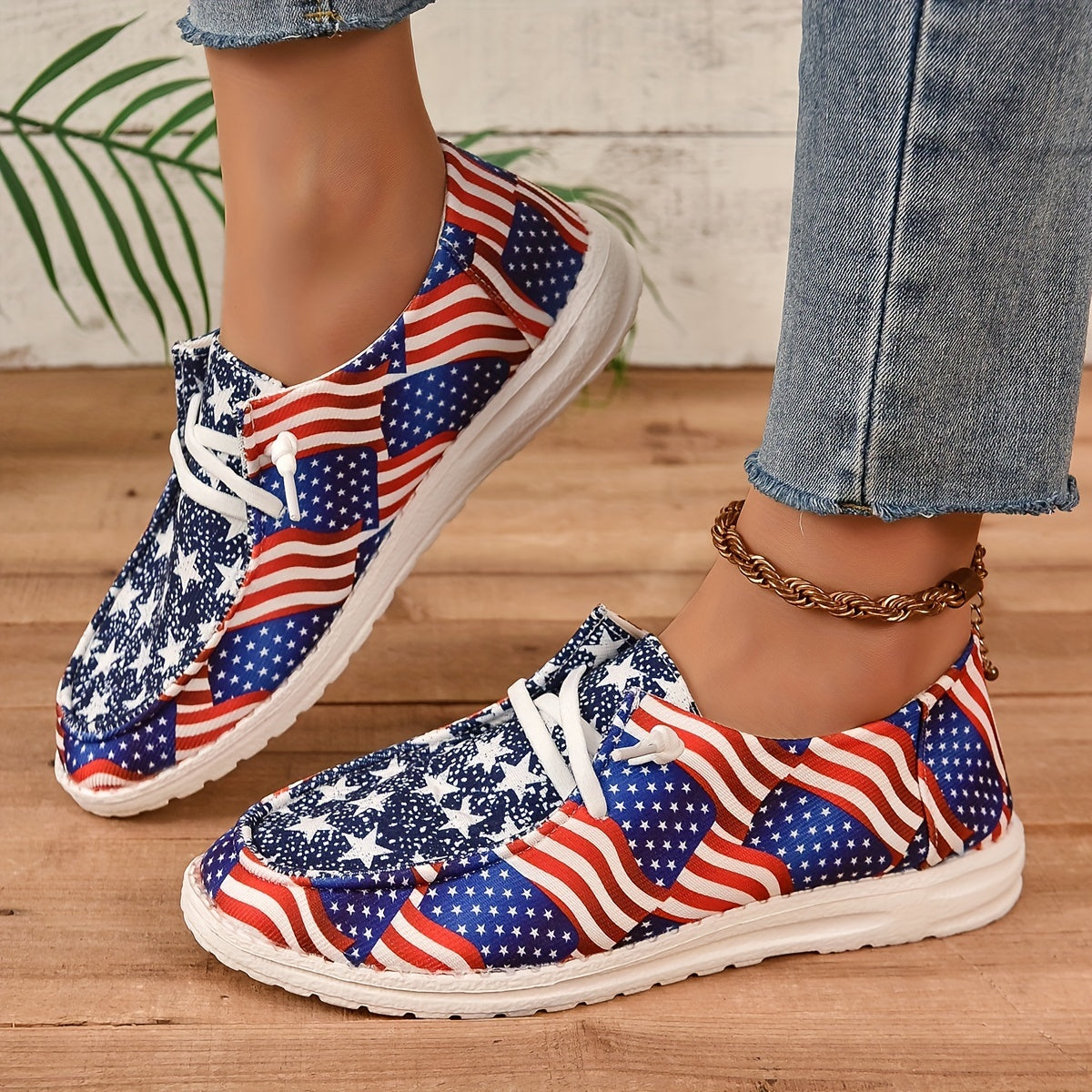 Women's Flag Print Canvas Shoes Lace Up Outdoor Sneakers Lightweight