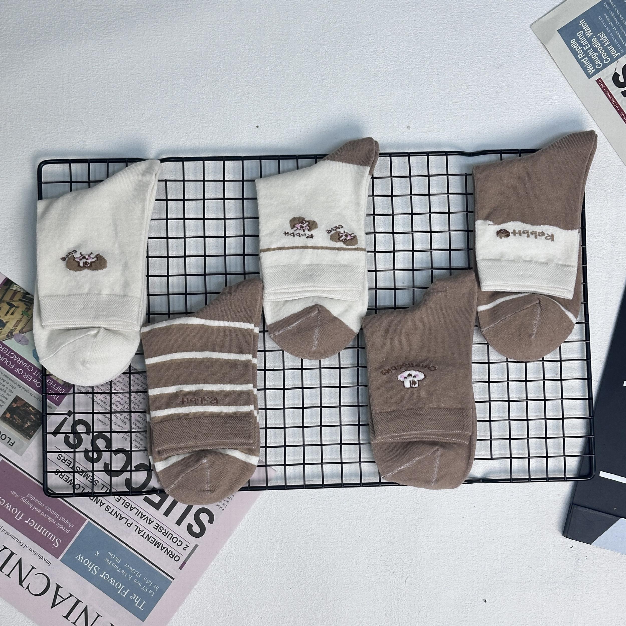 5 Pairs Cartoon Rabbit & Letter Print Socks Soft Mid Tube Women's Stockings