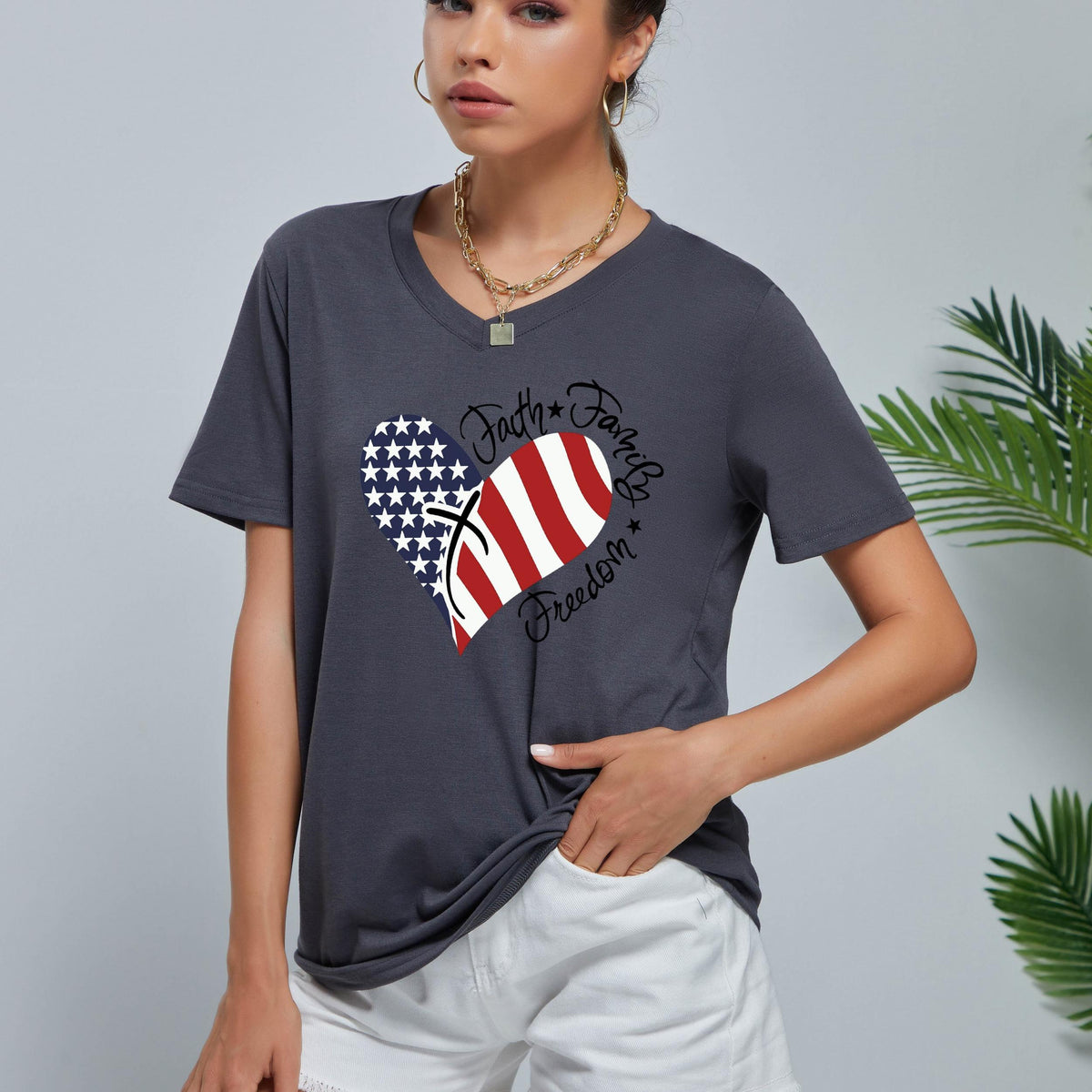 Love Heart Print Short Sleeve T shirt With American Flag Element