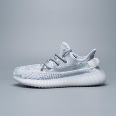 Men's Lace Up Running Shoes Casual Sneakers Comfortable and Breathable