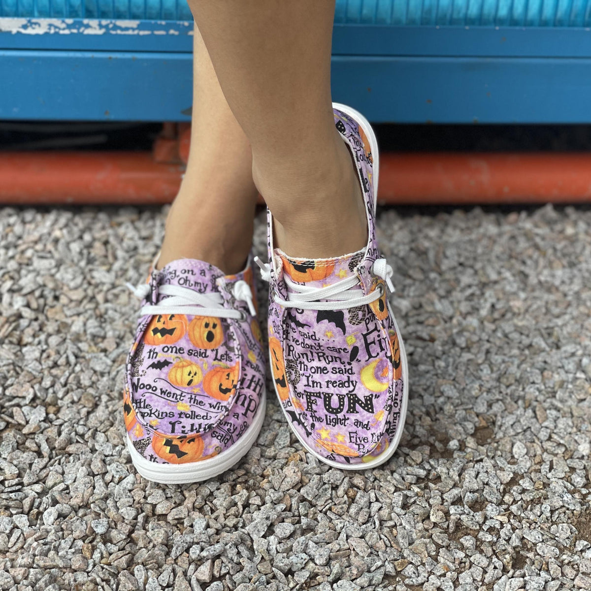 Women's Pumpkin & Letter Pattern Slip On Lightweight Flat Shoes