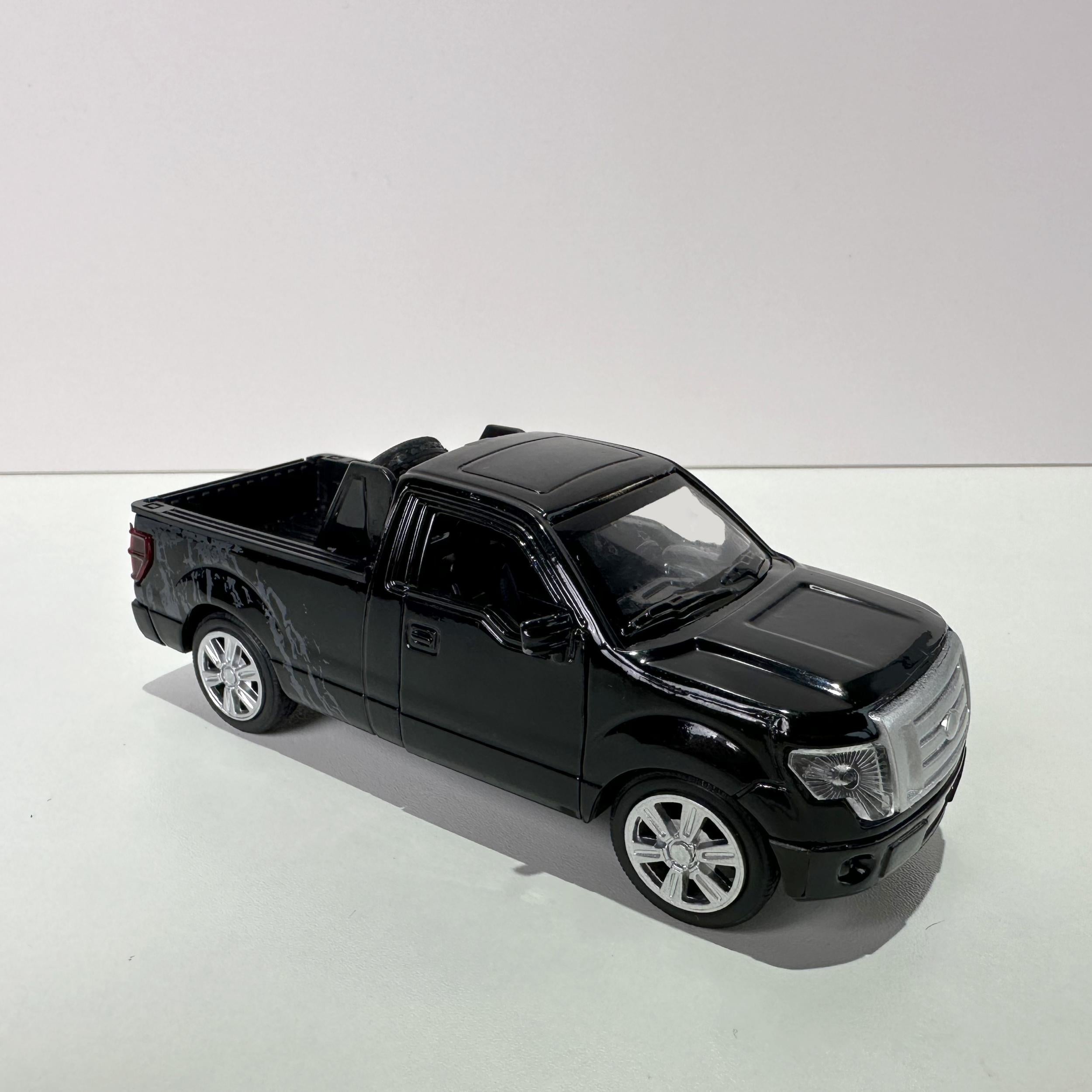 32 Alloy Truck Toy Car Model, Perfect Birthday Gift for Boys