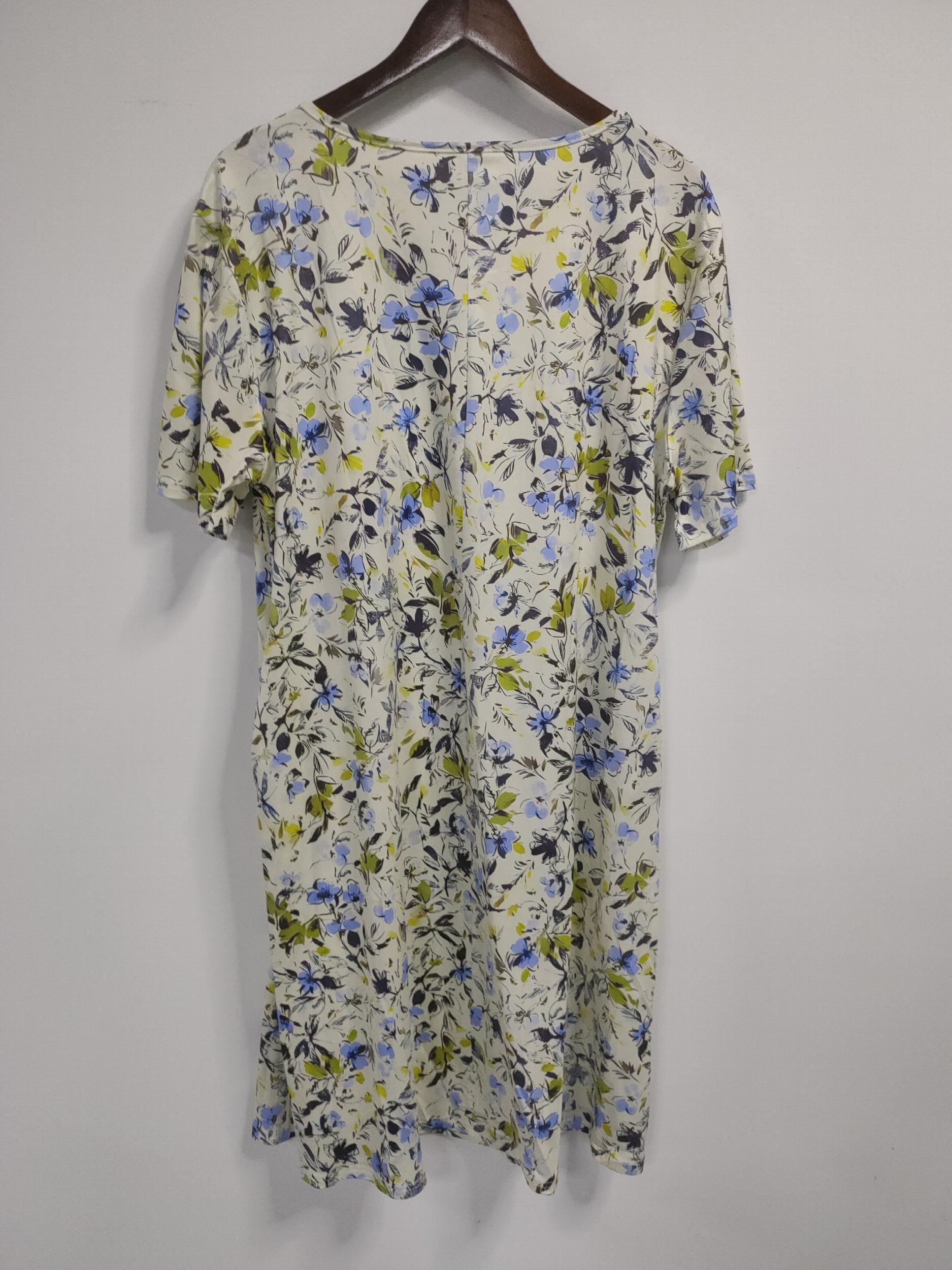  Floral Print Pleated Short Sleeve Dress