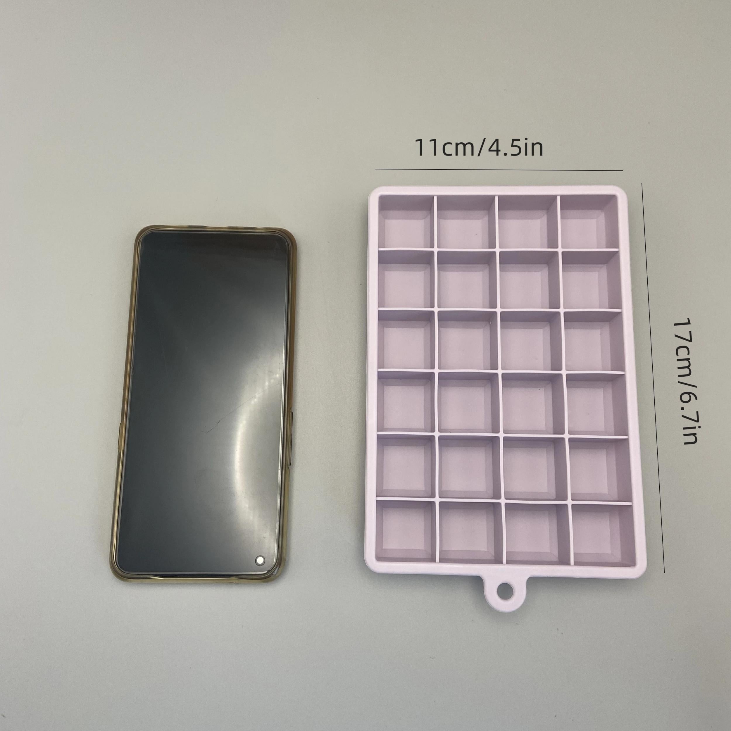 Silicone Ice Cube Tray for Cocktails and Beverages