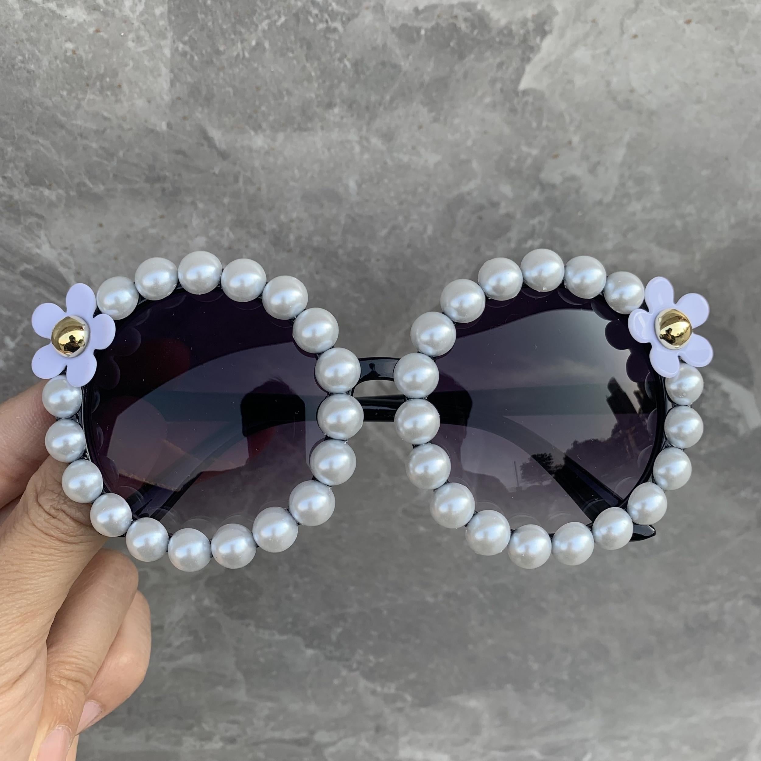 Flower Round Sunglasses Faux Pearl UV400