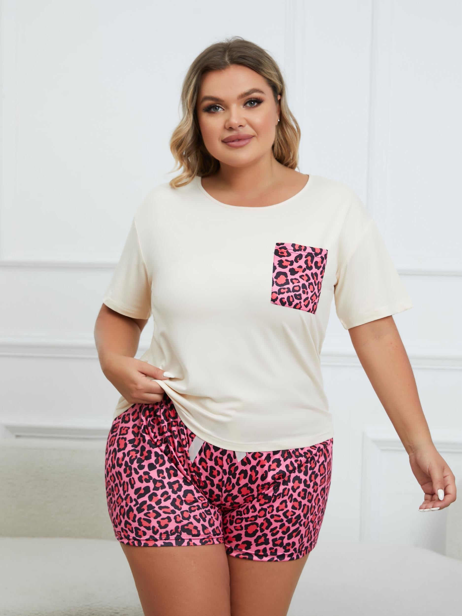  Leopard Print Tee & Bow Knot Shorts Pajama Set