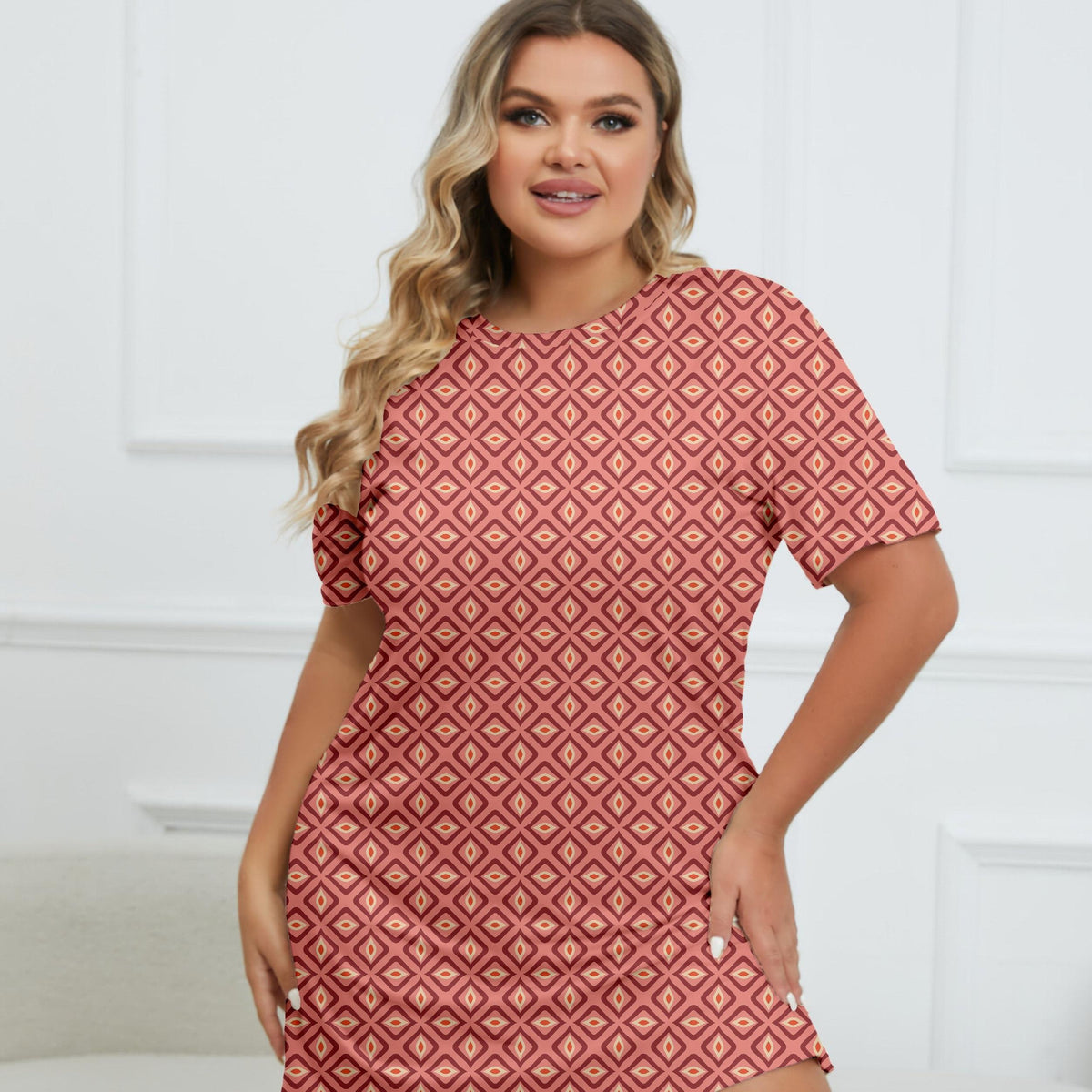  Geometric Print Round Neck Short Sleeve Tee Nightdress