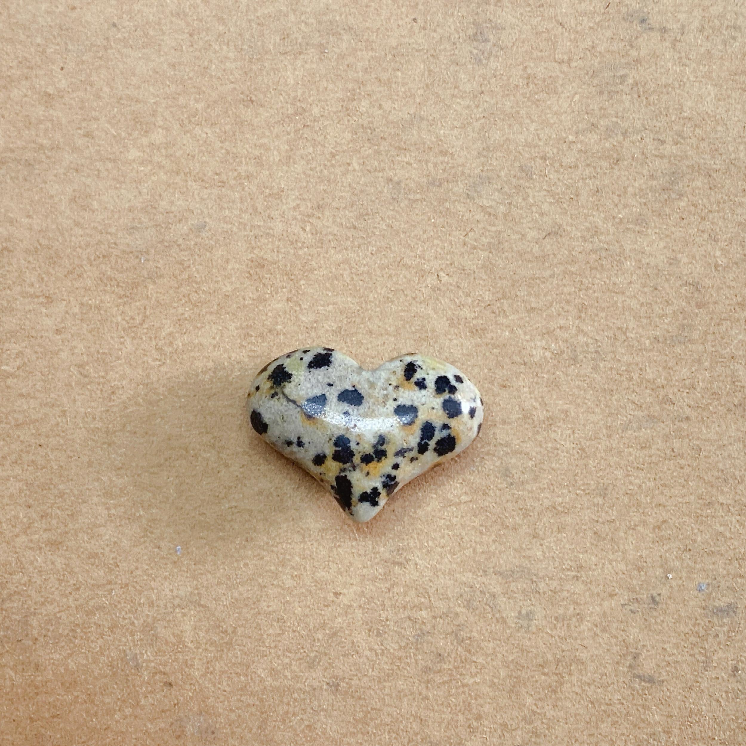 Heart Crystals Shaped Healing Crystal Palm Set Bulk