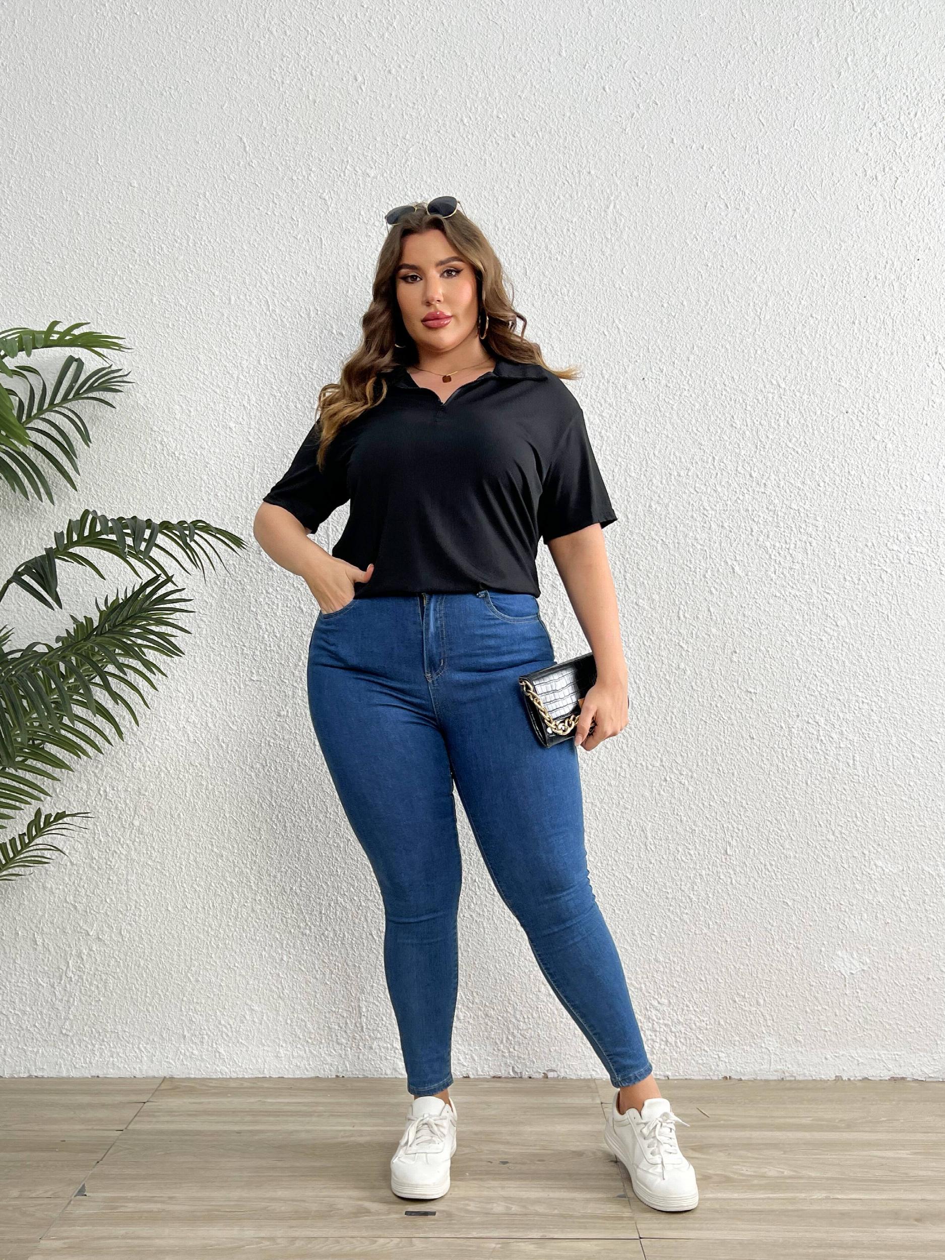  Solid Ribbed Half Zipper Short Sleeve Blouse