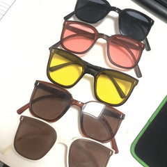 Square Frame Foldable Sunglasses Solid Glasses Rivet Decor UV400