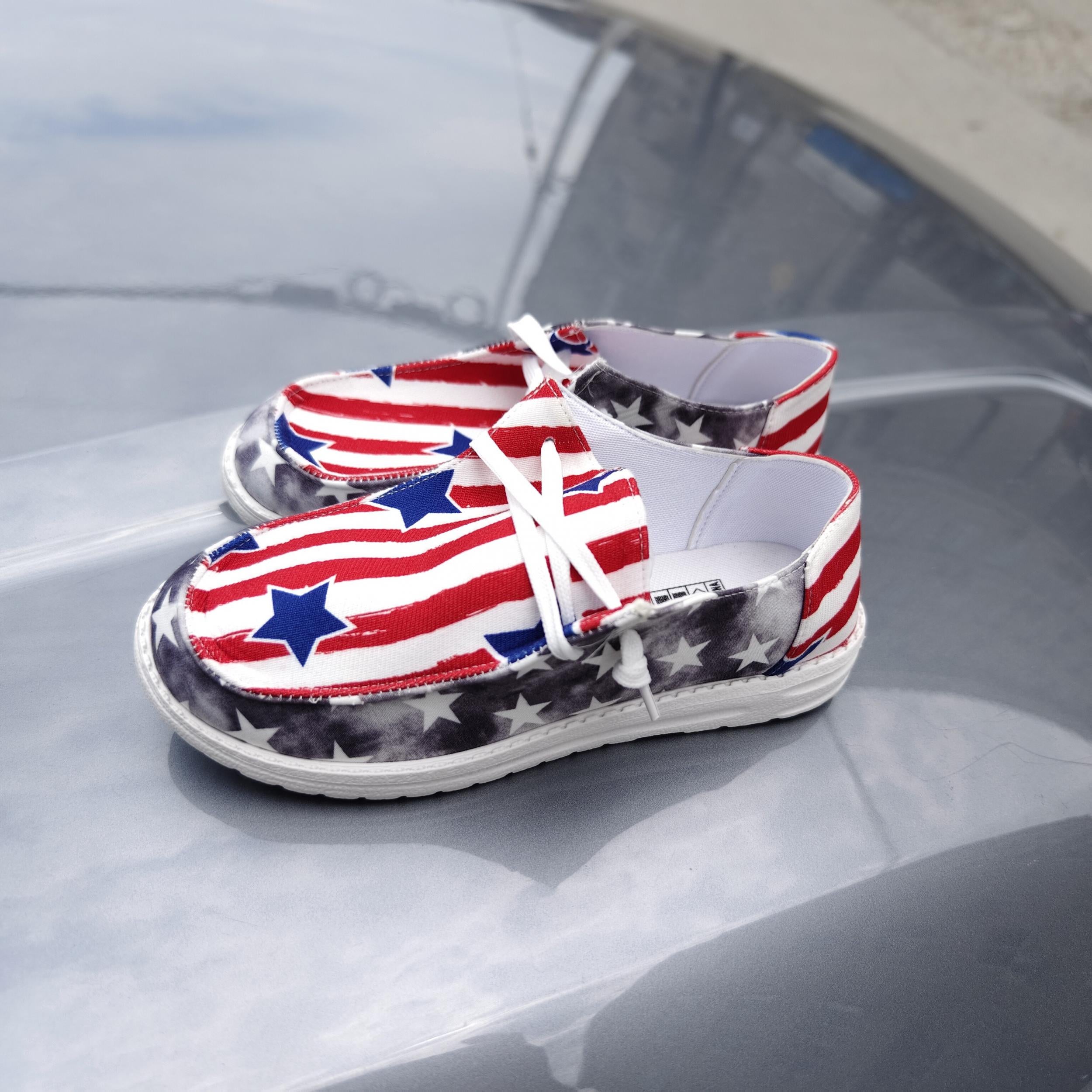 Women's Star Pattern Canvas Shoes Lightweight Sneakers