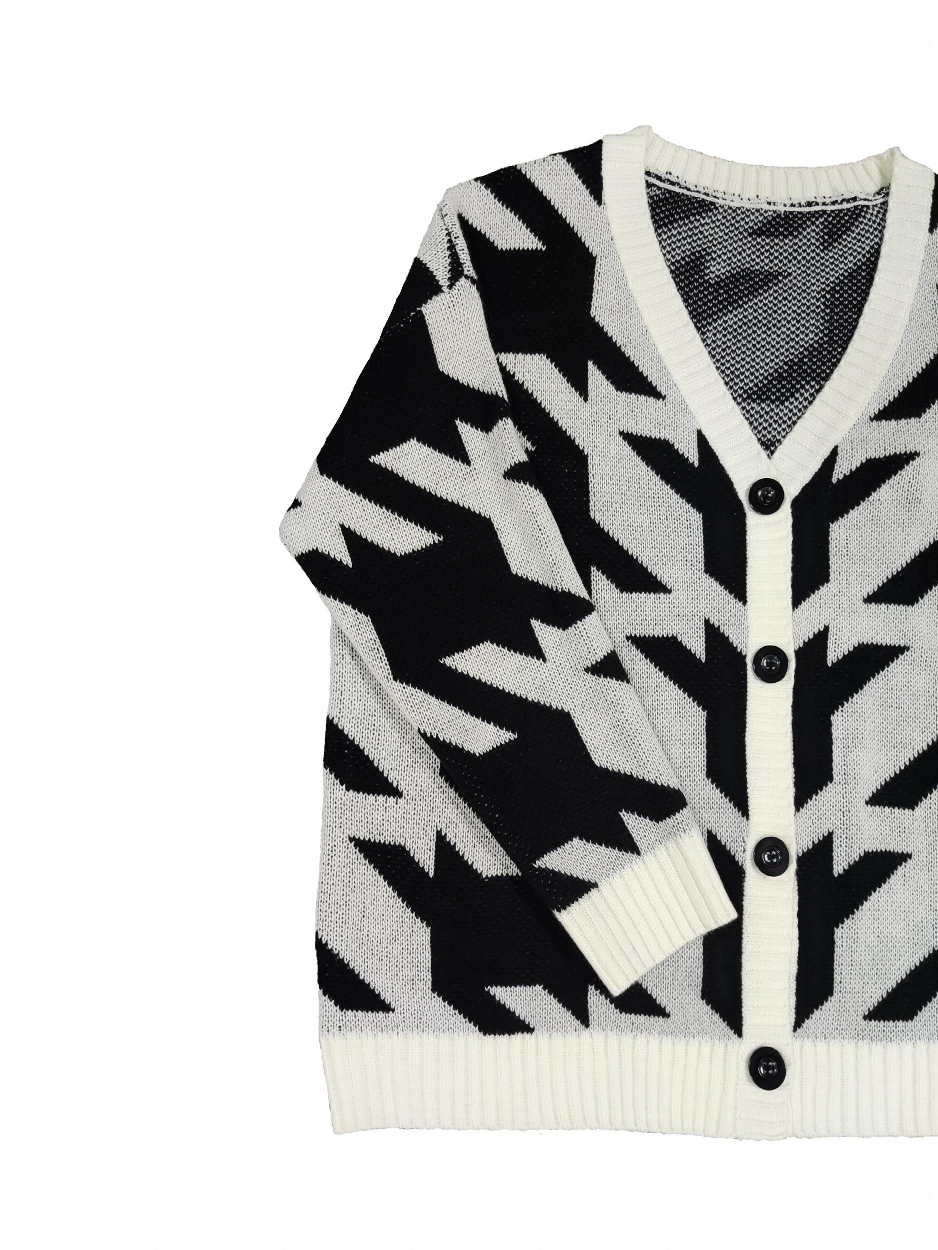  Houndstooth Print Button Up Cardigan