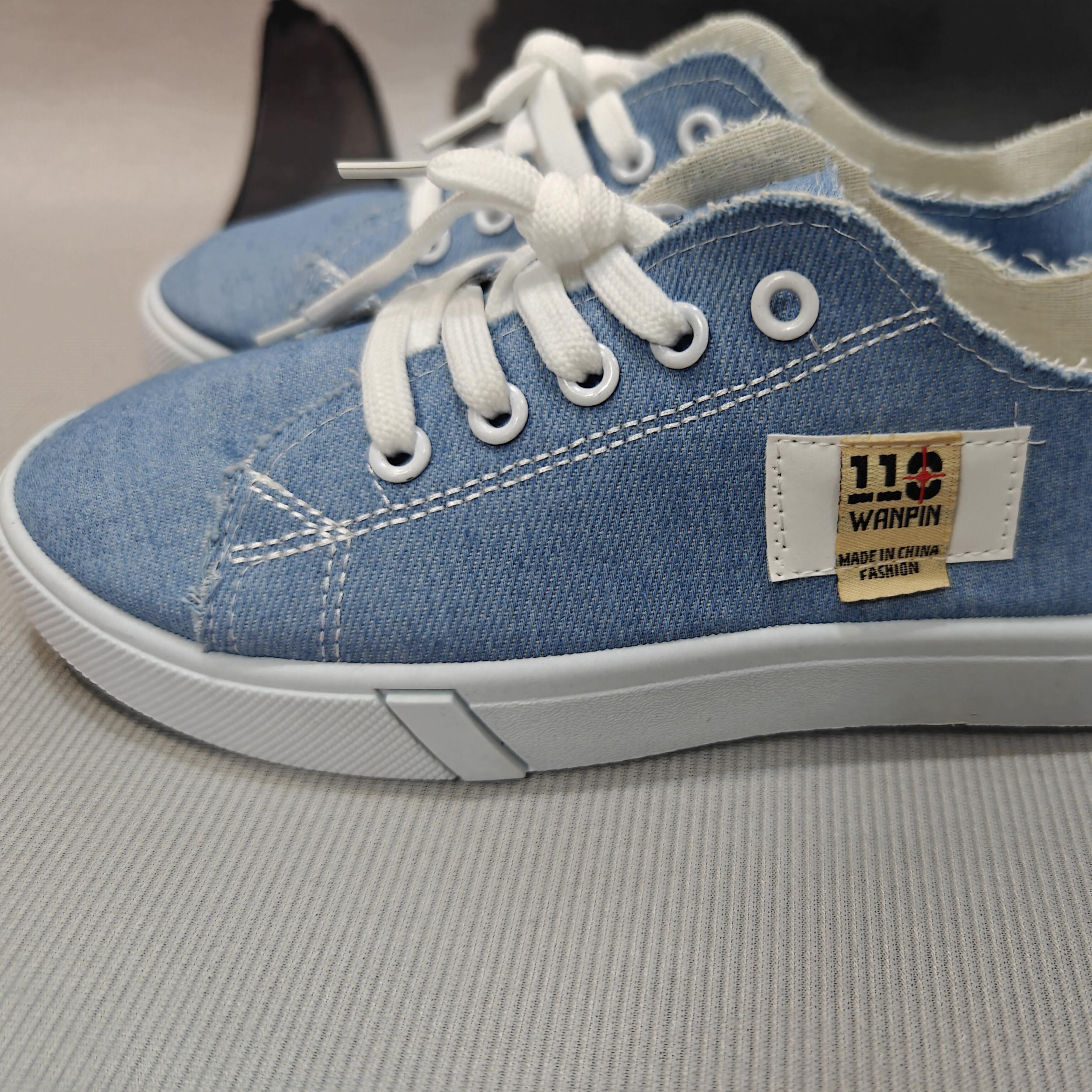 Women's Canvas Lace Up Flat Sneakers Lightweight Low Top Shoes