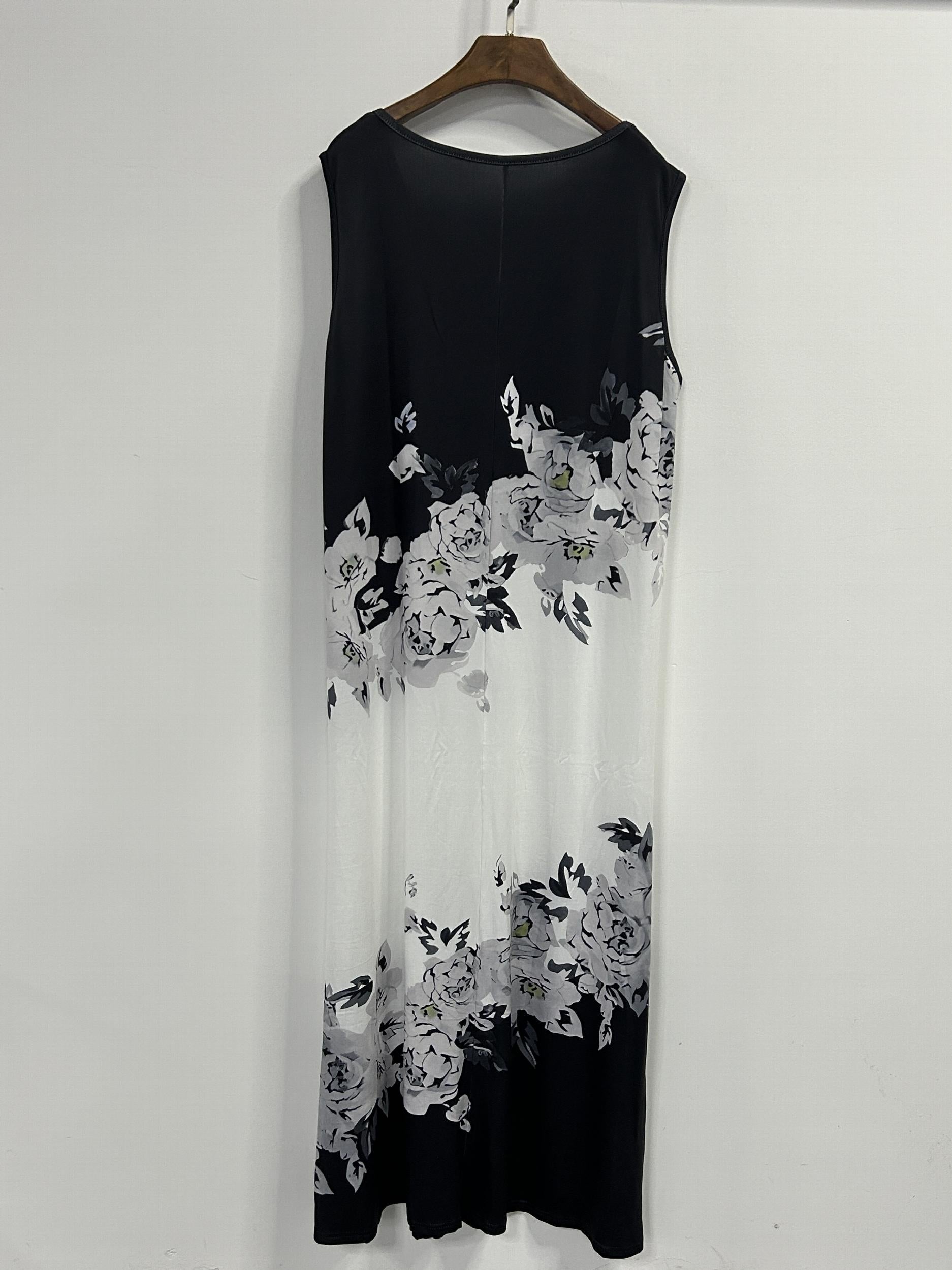 Plus Size Colorblock Floral Print Maxi Tank Dress