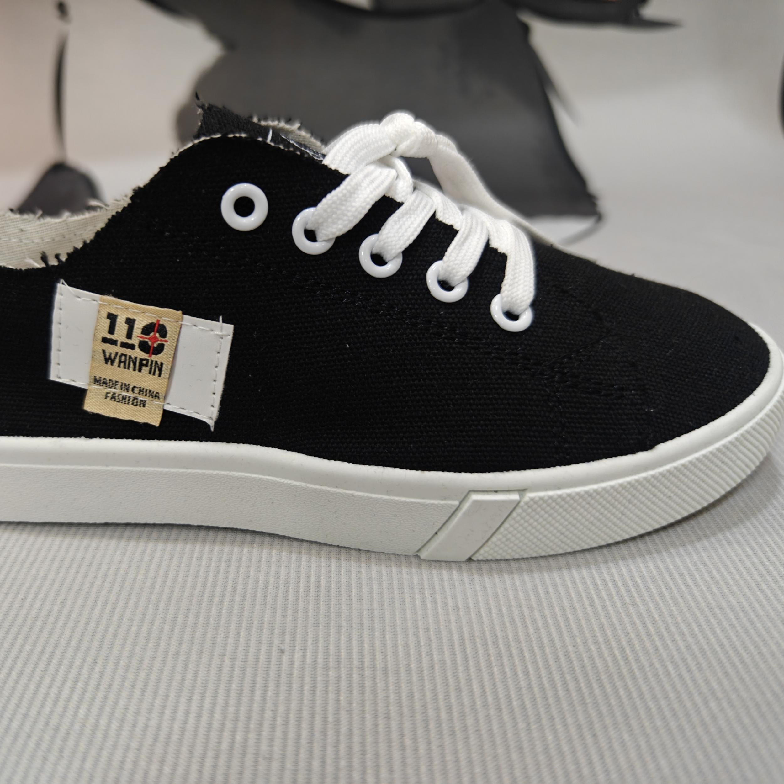 Women's Canvas Lace Up Flat Sneakers Lightweight Low Top Shoes